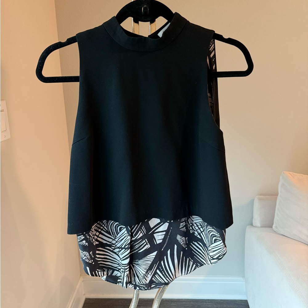 Elizabeth and James Sleeveless Black Top, size XS